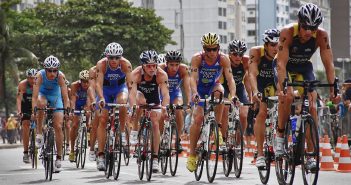 A qué médicos especialistas acudir antes de realizar un triatlón