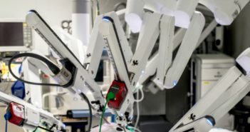 La cirugía robótica ginecológica: qué es y cómo nos ayuda cirugía robótica