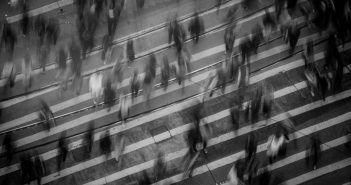 Alucinaciones: qué son, por qué y cómo se producen alucinaciones