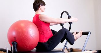 ¿Incontinencia urinaria? Tres sencillos pasos para practicar los ejercicios de Kegel ejercicios kegel