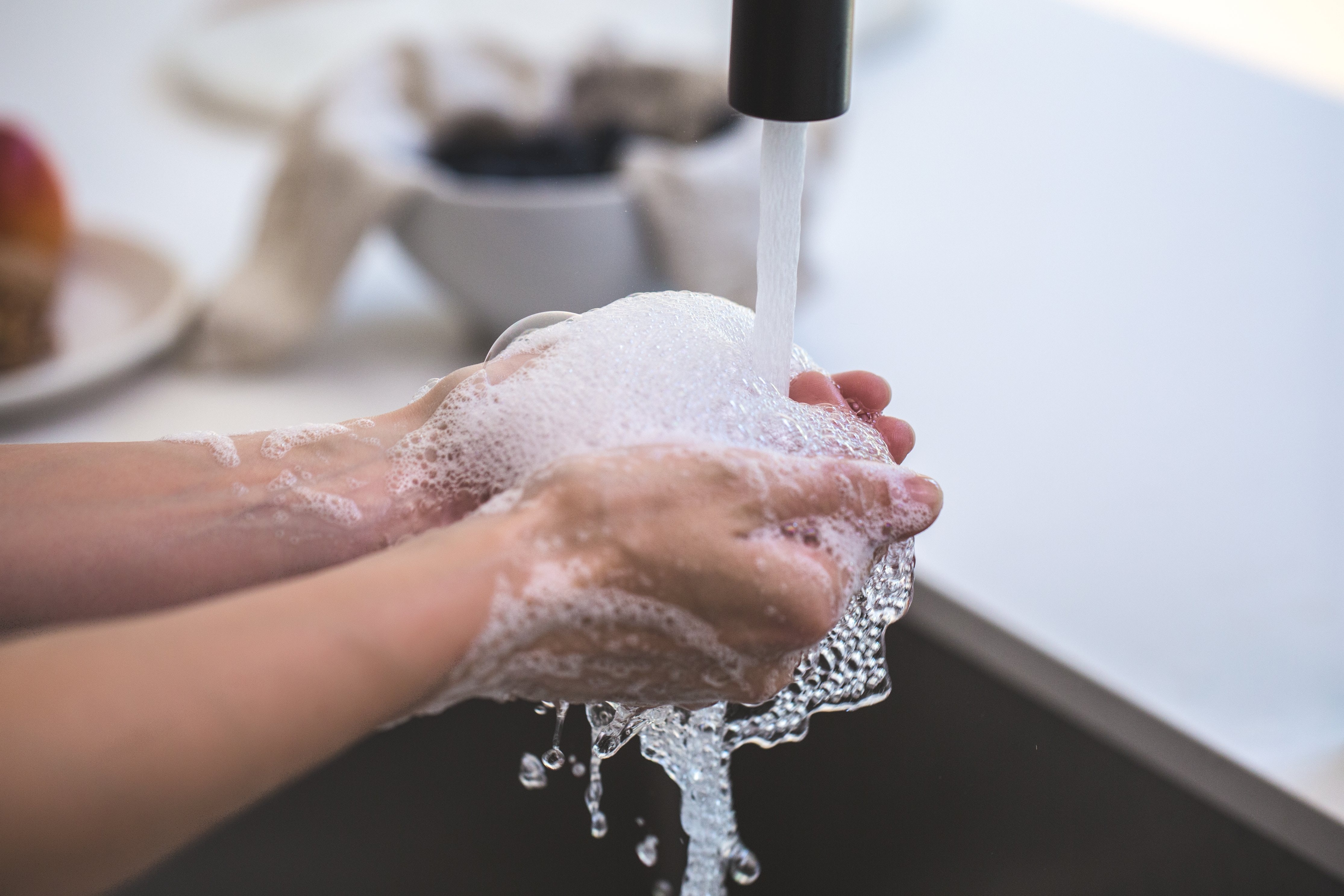 cuidado de las manos ante el abuso del jabón