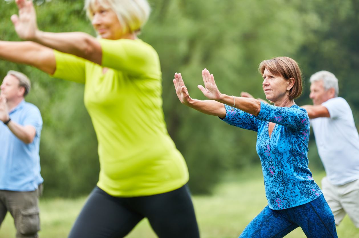 permanecer Cooperación un poco Tai Chi, ¿cómo relajarse? 7 beneficios de este deporte