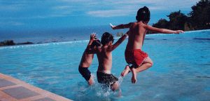 precauciones con niños en verano